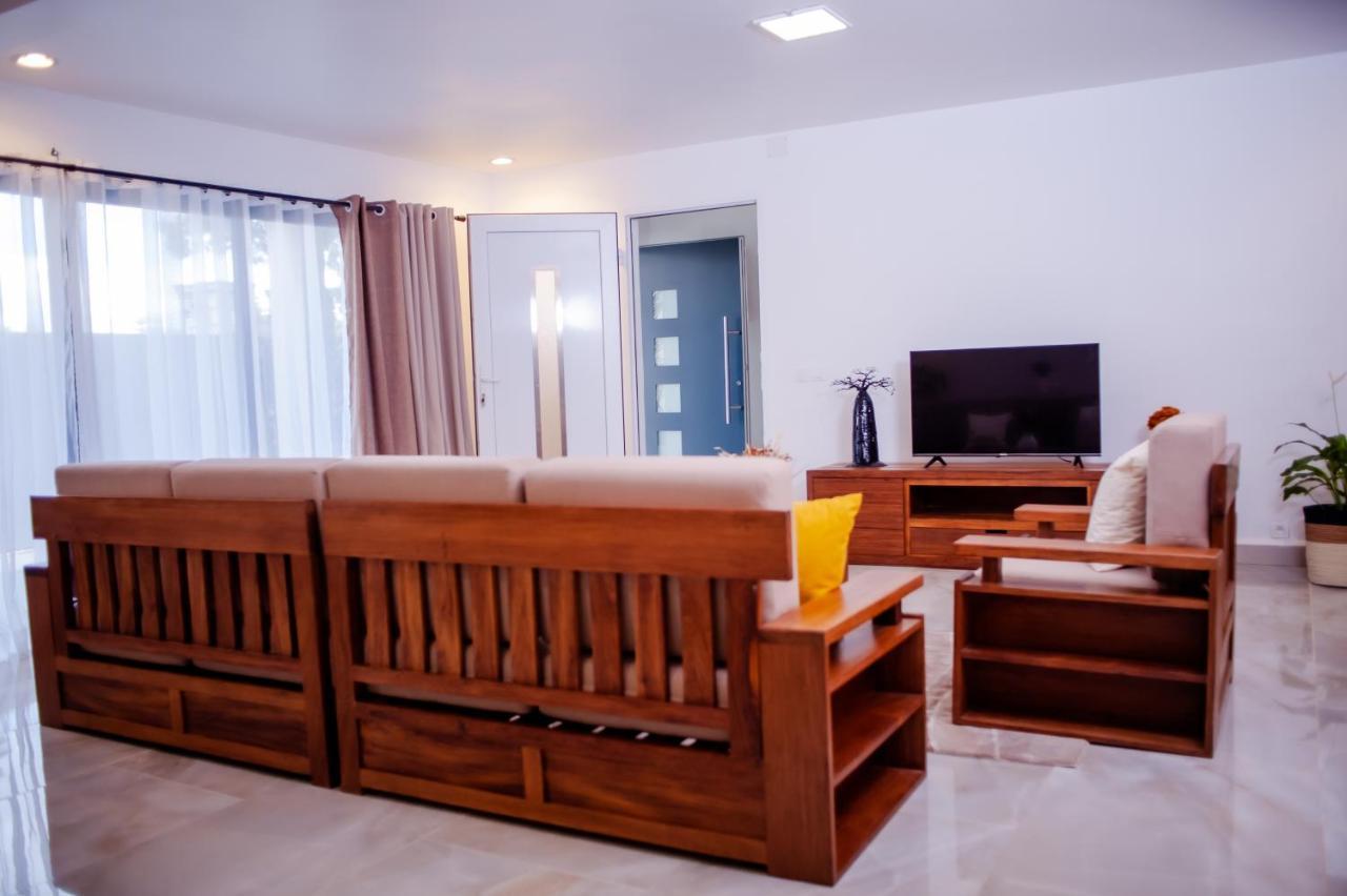 Ampifitia Guest House Антананаріву Екстер'єр фото